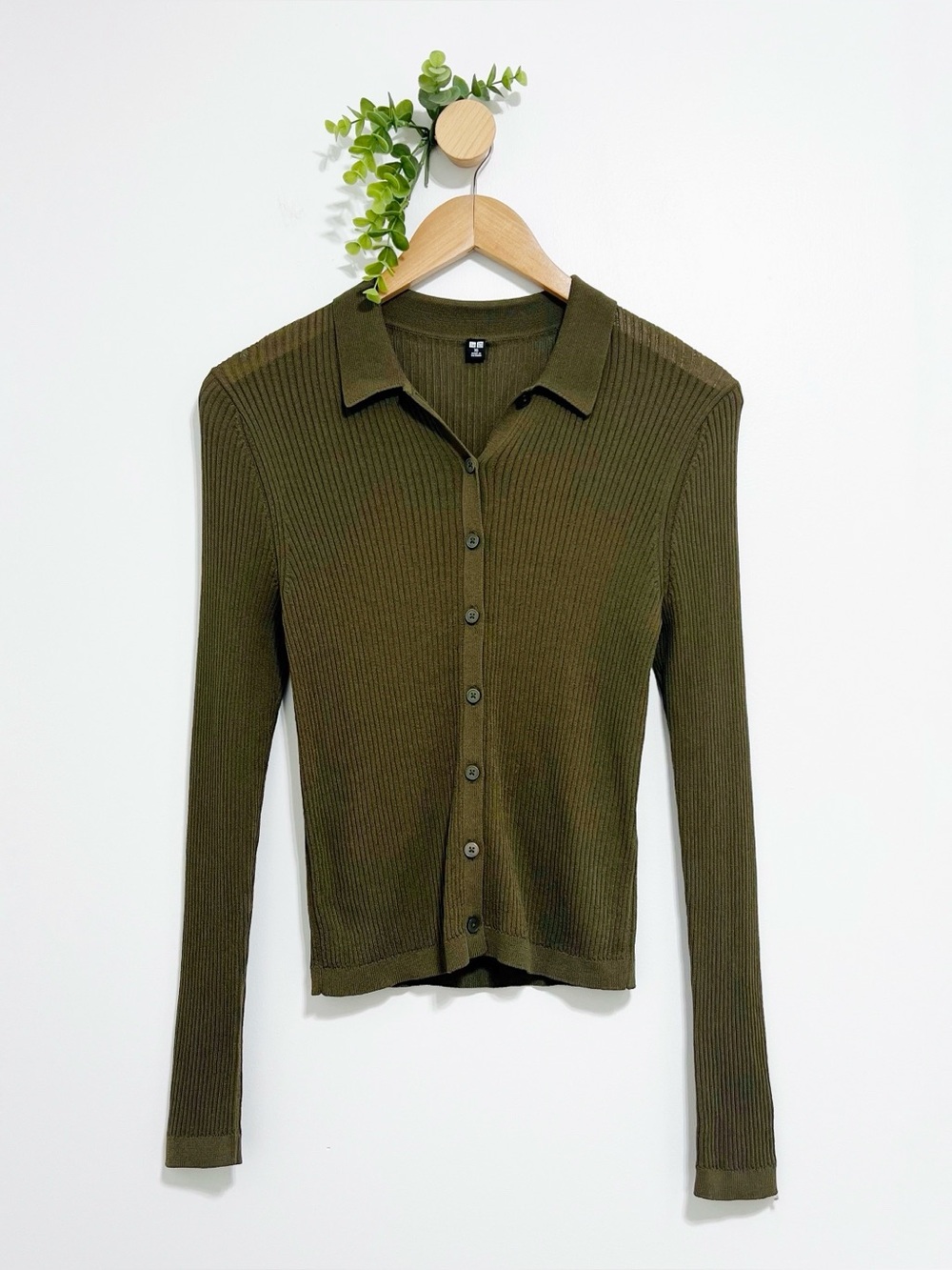 Uniqlo Olive Green Minimalist Ribbed Collared Button Down Sweater